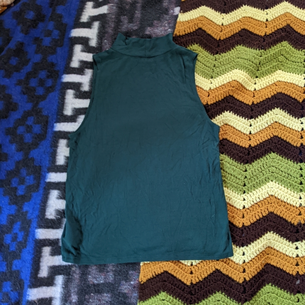 American Eagle Mock Neck tank top